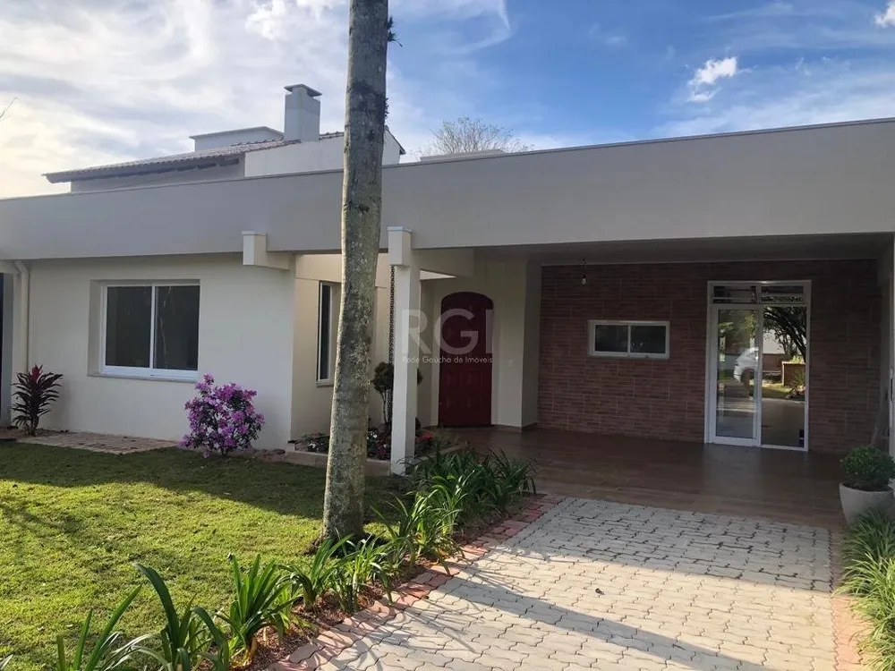 Casa, 3 quartos, 204 m² - Foto 1