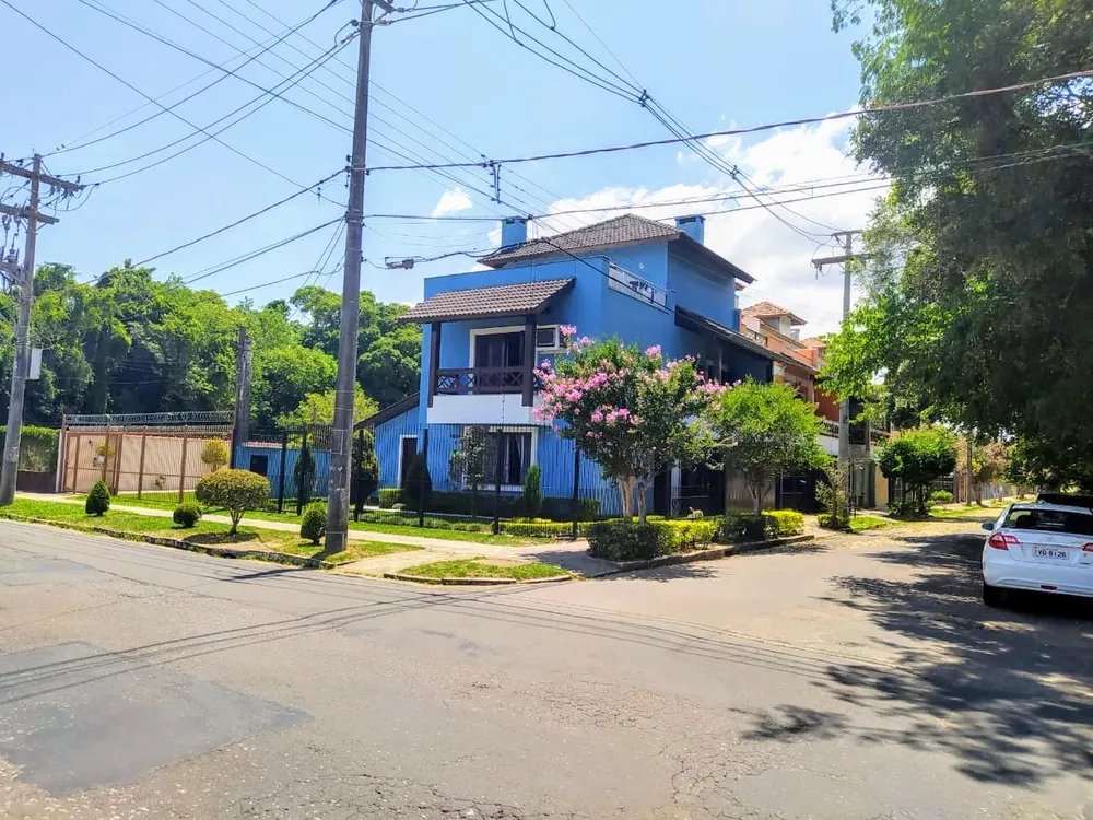 Casa, 3 quartos, 248 m² - Foto 2