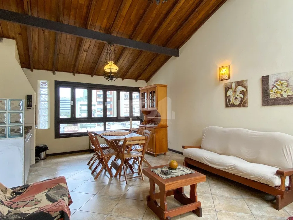 Casa, 2 quartos, 350 m² - Foto 1
