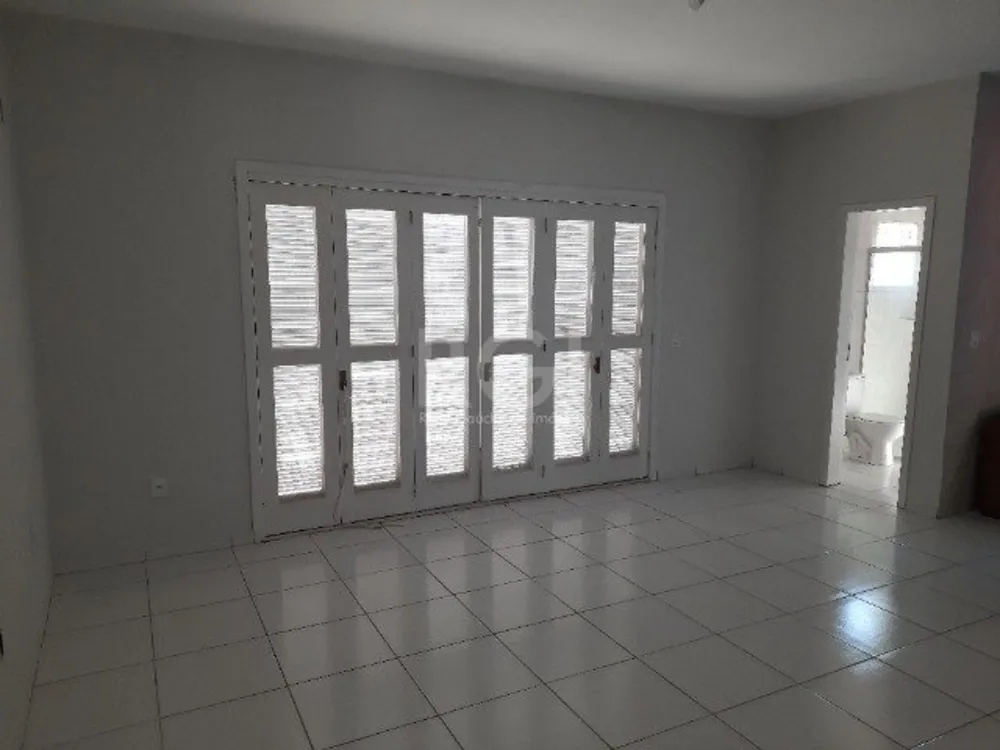 Casa, 8 quartos, 200 m² - Foto 3