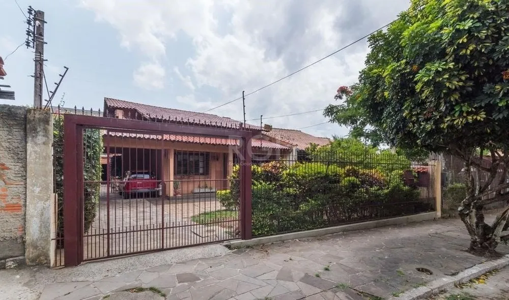 Casa, 4 quartos, 257 m² - Foto 1