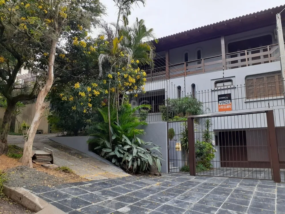 Casa, 4 quartos, 204 m² - Foto 1