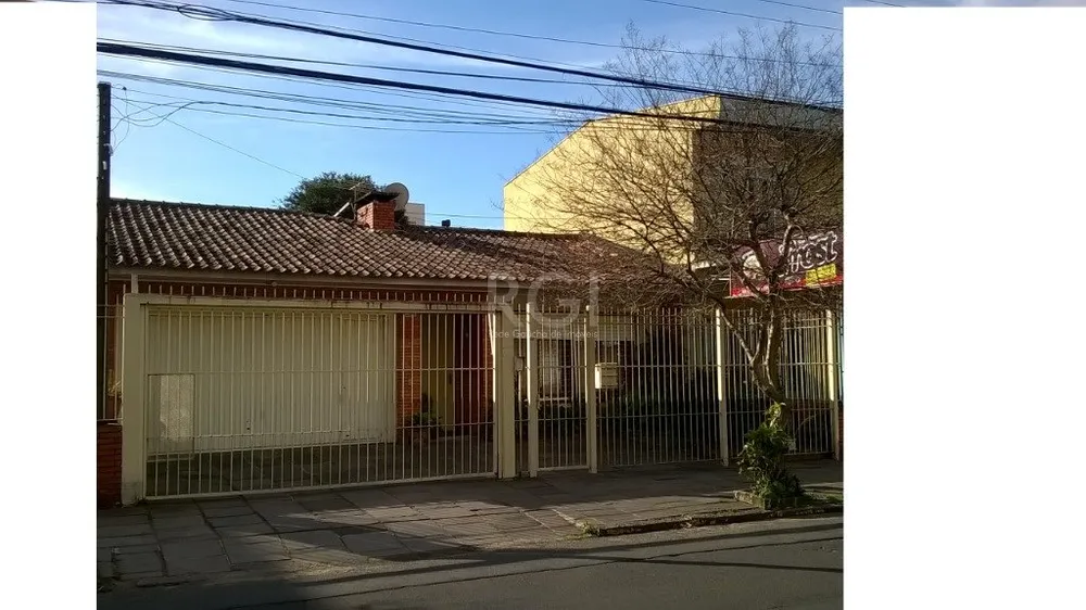 Casa, 3 quartos, 179 m² - Foto 1