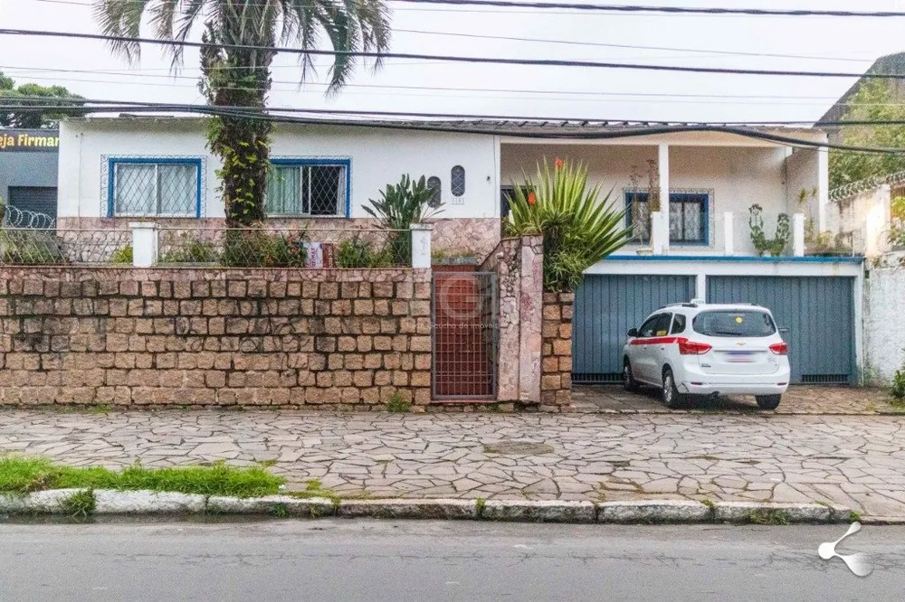 Casa, 3 quartos, 240 m² - Foto 1