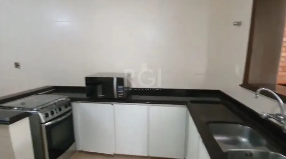 Casa, 3 quartos, 194 m² - Foto 2