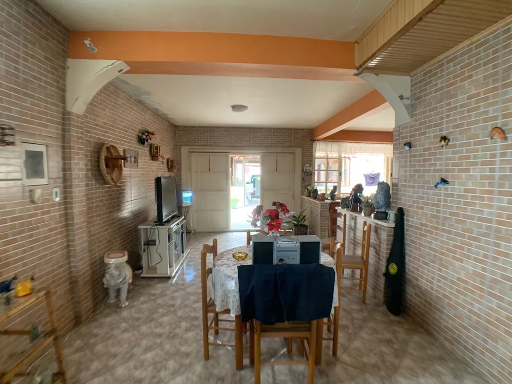 Casa, 3 quartos, 318 m² - Foto 2