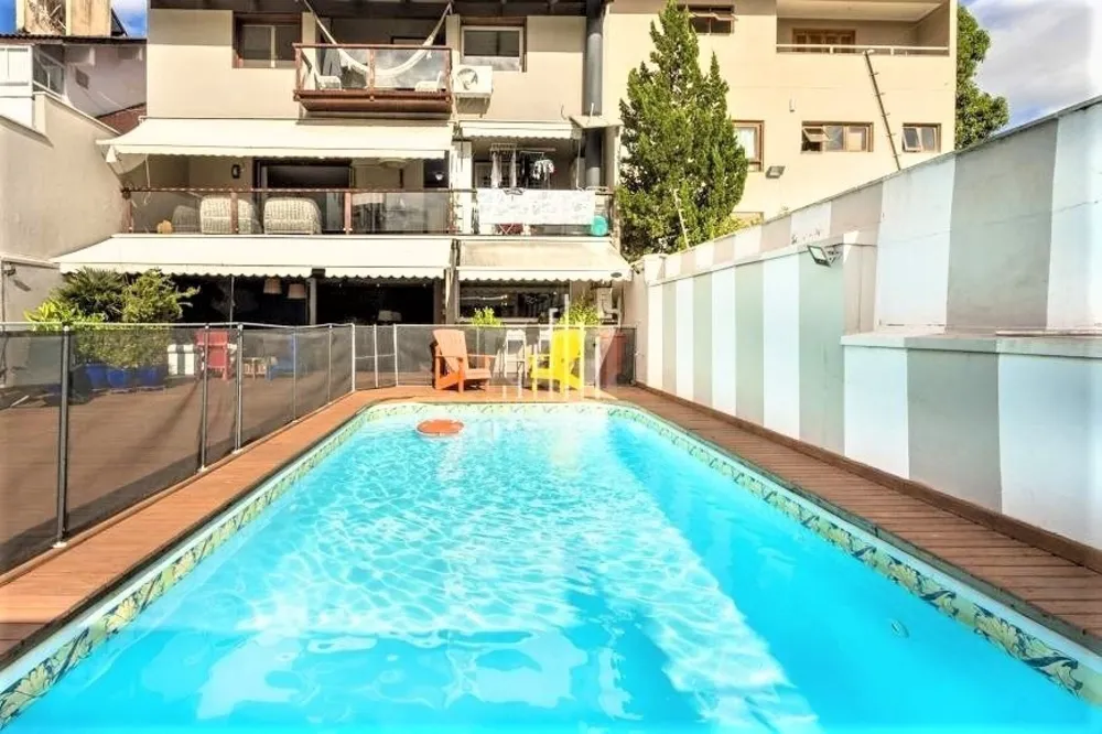 Casa, 6 quartos, 602 m² - Foto 1