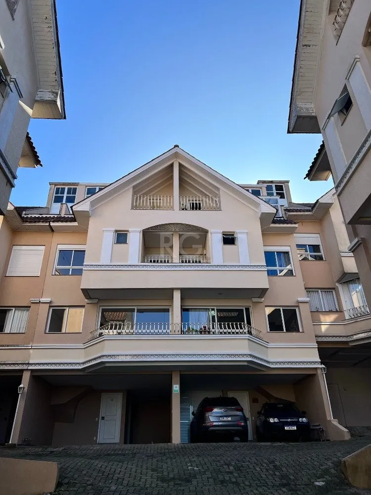 Sobrado, 4 quartos, 220 m² - Foto 1