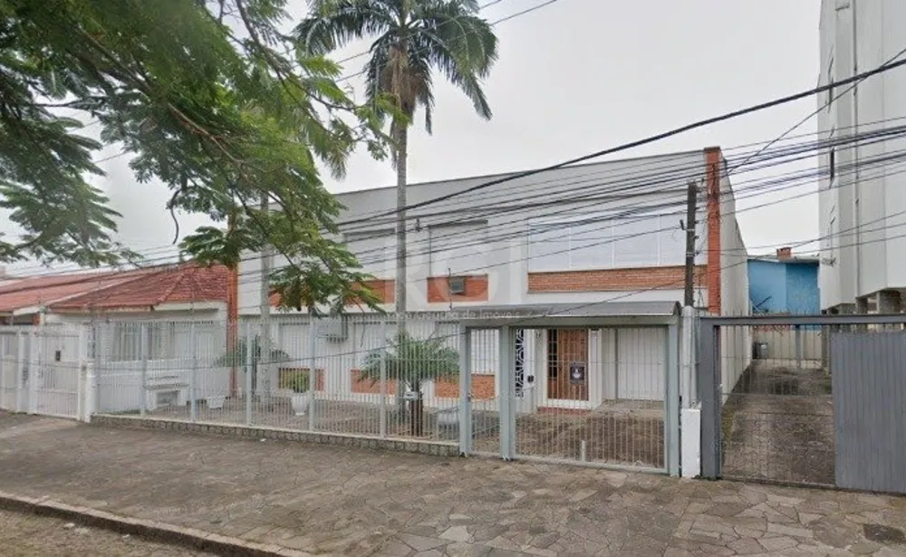 Casa, 6 quartos, 335 m² - Foto 2