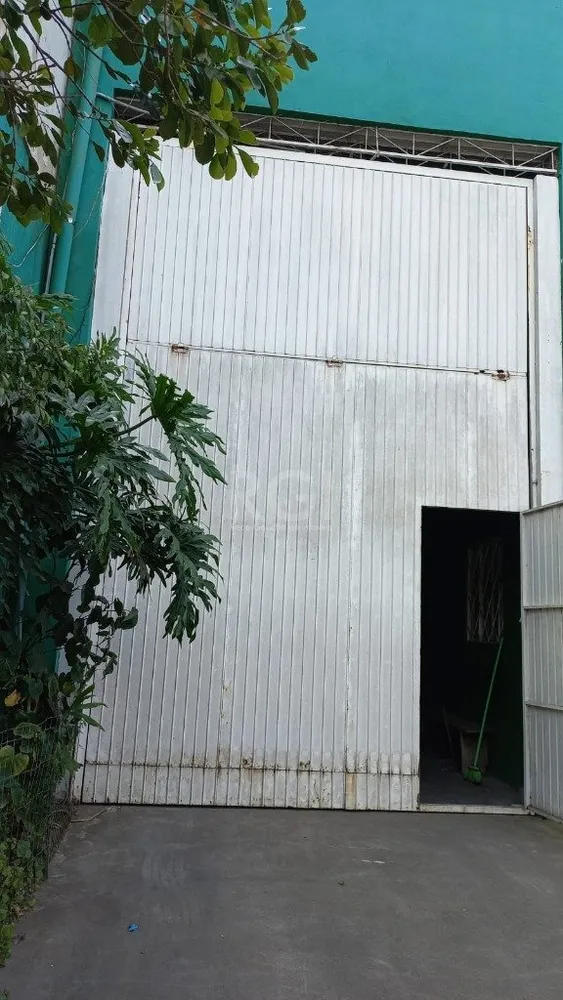 Depósito-Galpão, 236 m² - Foto 1