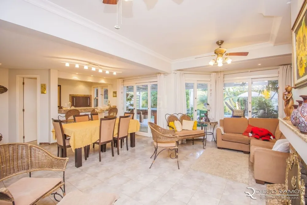Casa, 3 quartos, 348 m² - Foto 1