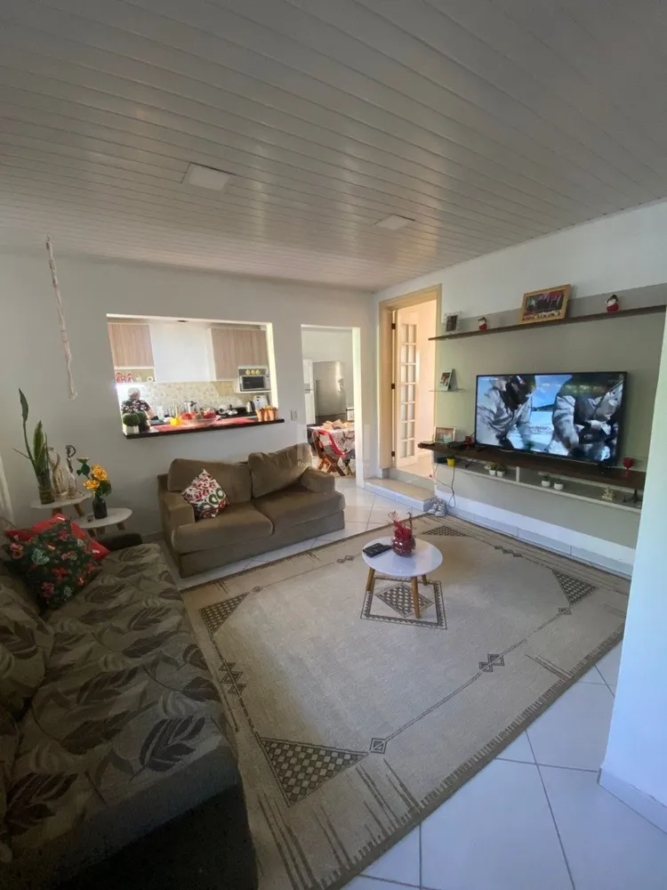 Casa, 3 quartos, 250 m² - Foto 4