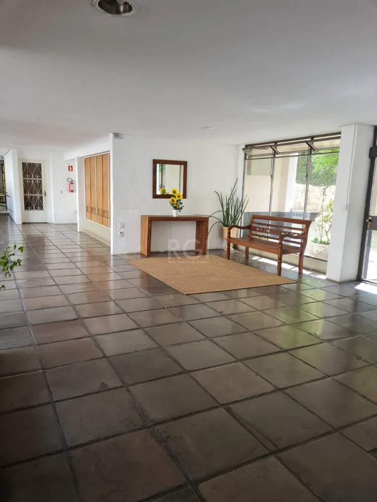 Cobertura, 3 quartos, 217 m² - Foto 2