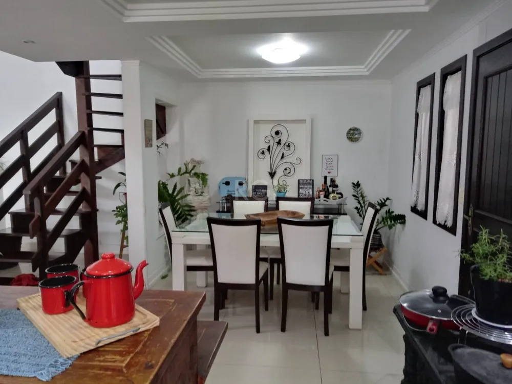 Casa, 3 quartos, 138 m² - Foto 4