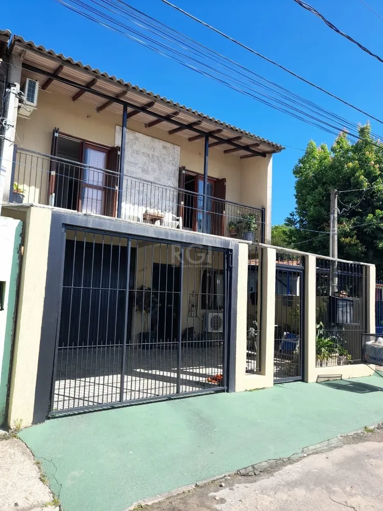 Sobrado, 3 quartos, 200 m² - Foto 1
