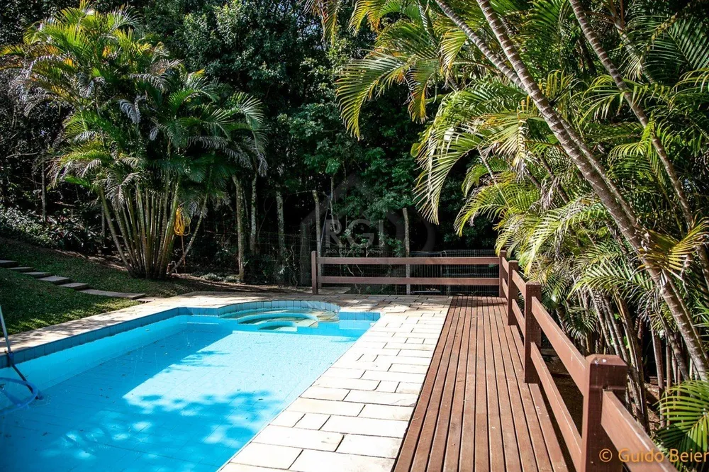 Casa, 5 quartos, 371 m² - Foto 2
