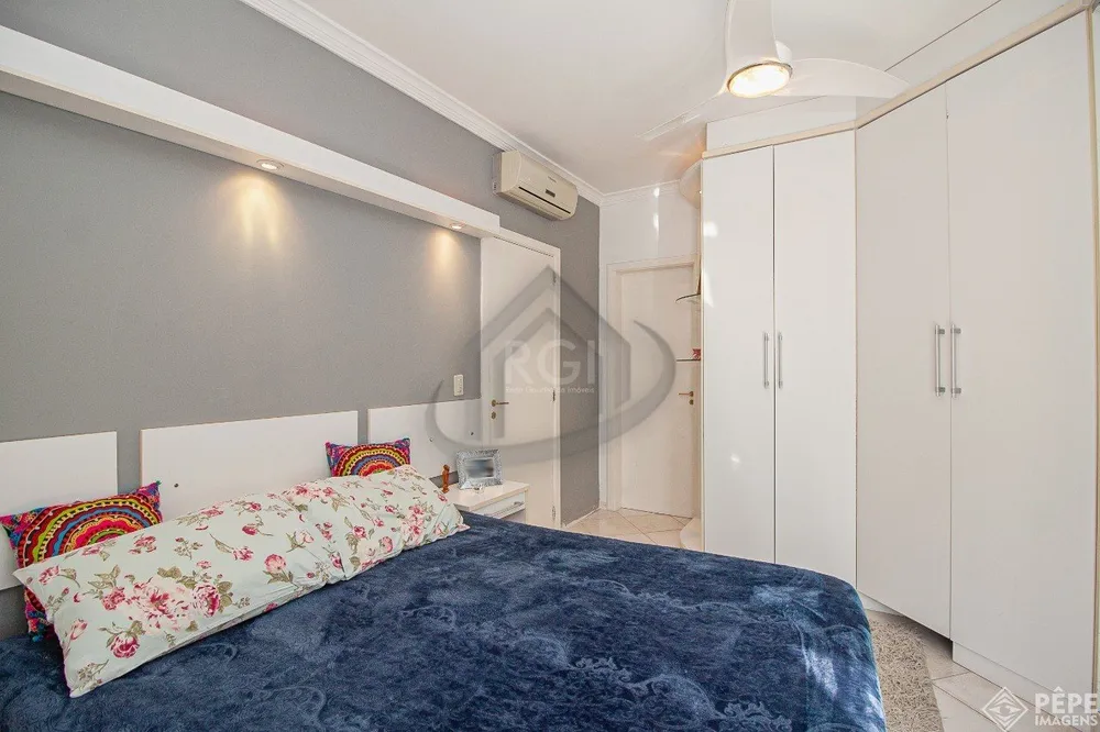 Casa, 3 quartos, 201 m² - Foto 2