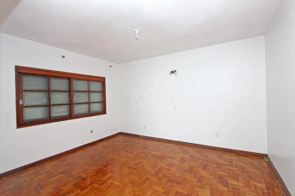 Casa, 4 quartos, 240 m² - Foto 4