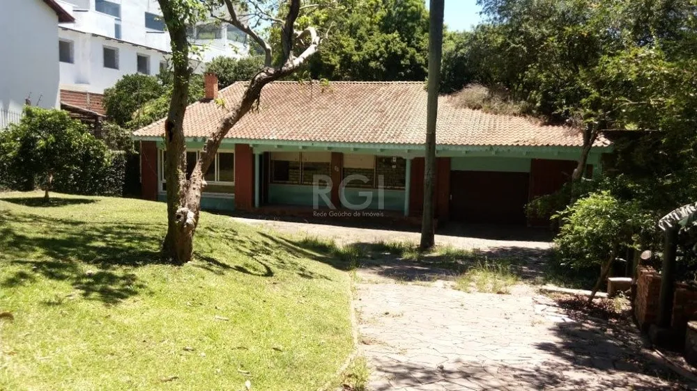 Casa, 2 quartos, 244 m² - Foto 1