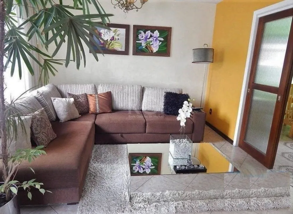 Casa, 3 quartos, 200 m² - Foto 1