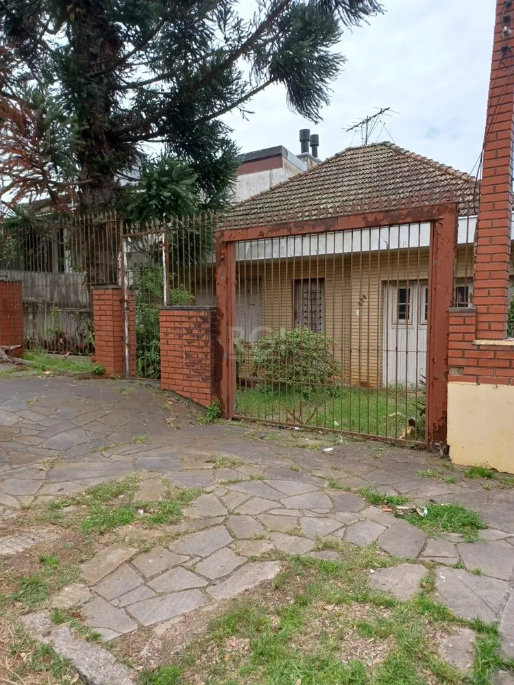 Casa, 3 quartos, 211 m² - Foto 1