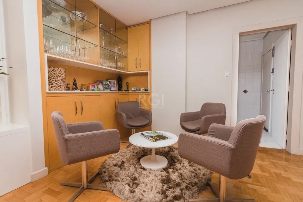 Apartamento, 3 quartos, 130 m² - Foto 2