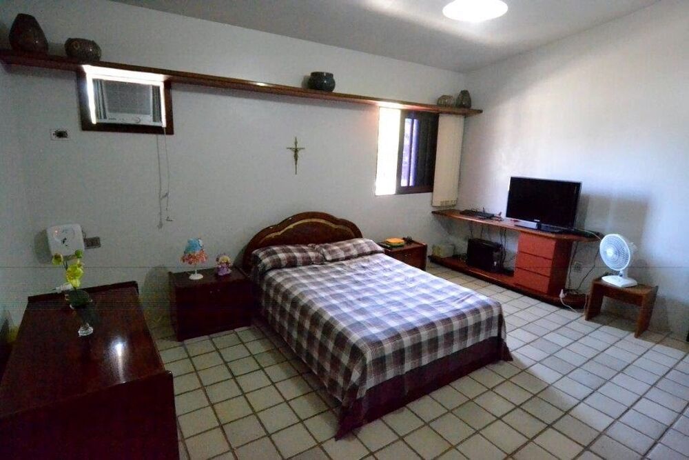 Casa, 4 quartos, 480 m² - Foto 1