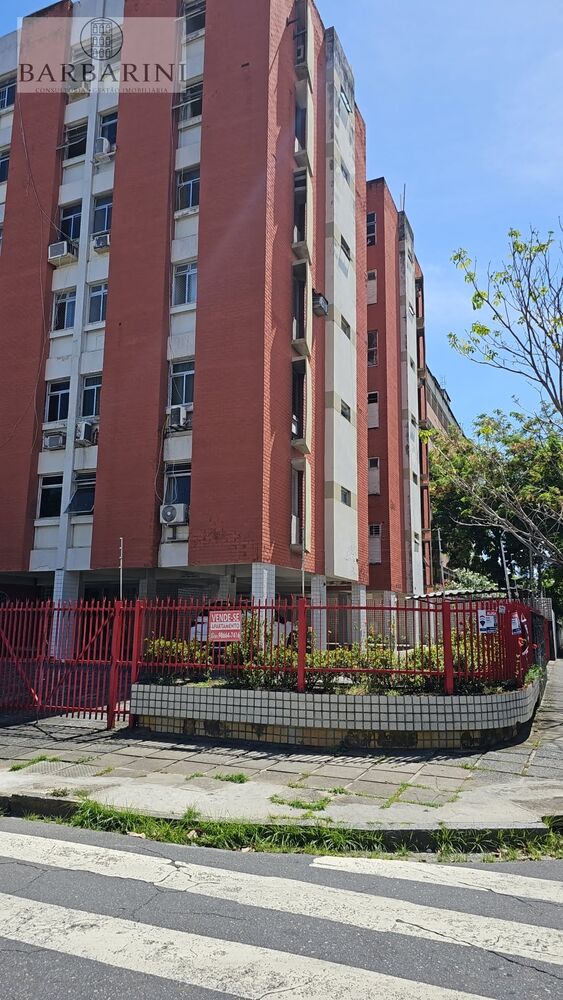Apartamento à venda com 3 quartos, 99m² - Foto 2