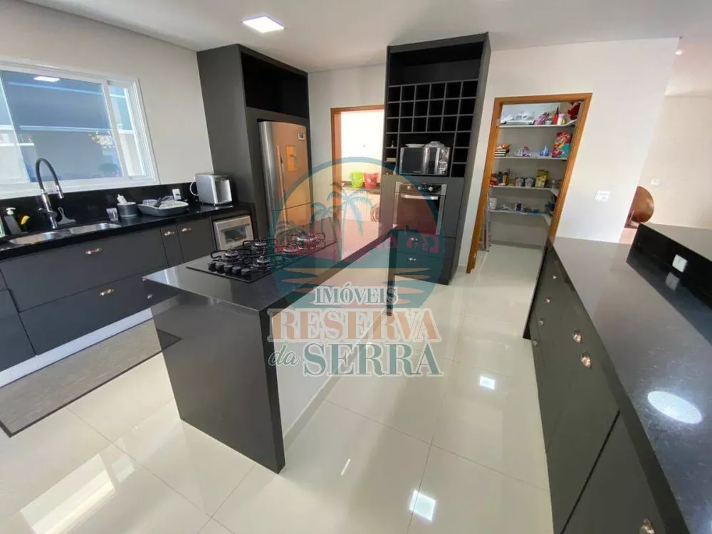 Casa de Condomínio à venda com 3 quartos, 160m² - Foto 3