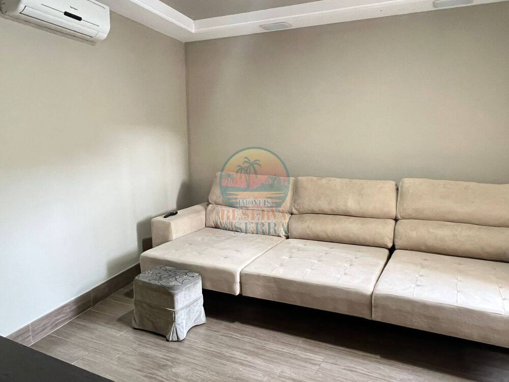 Casa de Condomínio à venda com 4 quartos, 216m² - Foto 2
