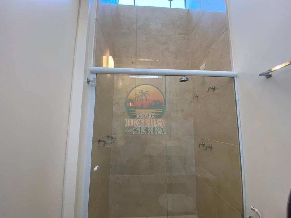 Casa de Condomínio à venda com 5 quartos, 405m² - Foto 3