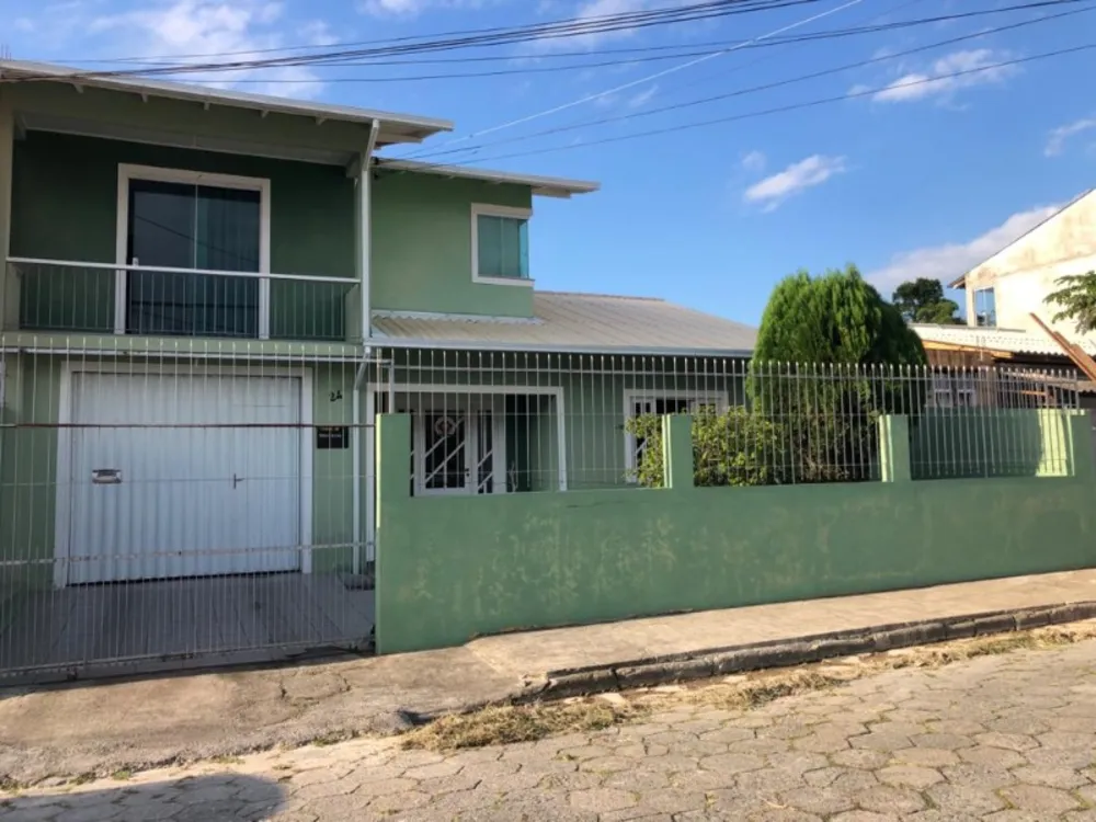 Casa, 3 quartos, 228 m² - Foto 2