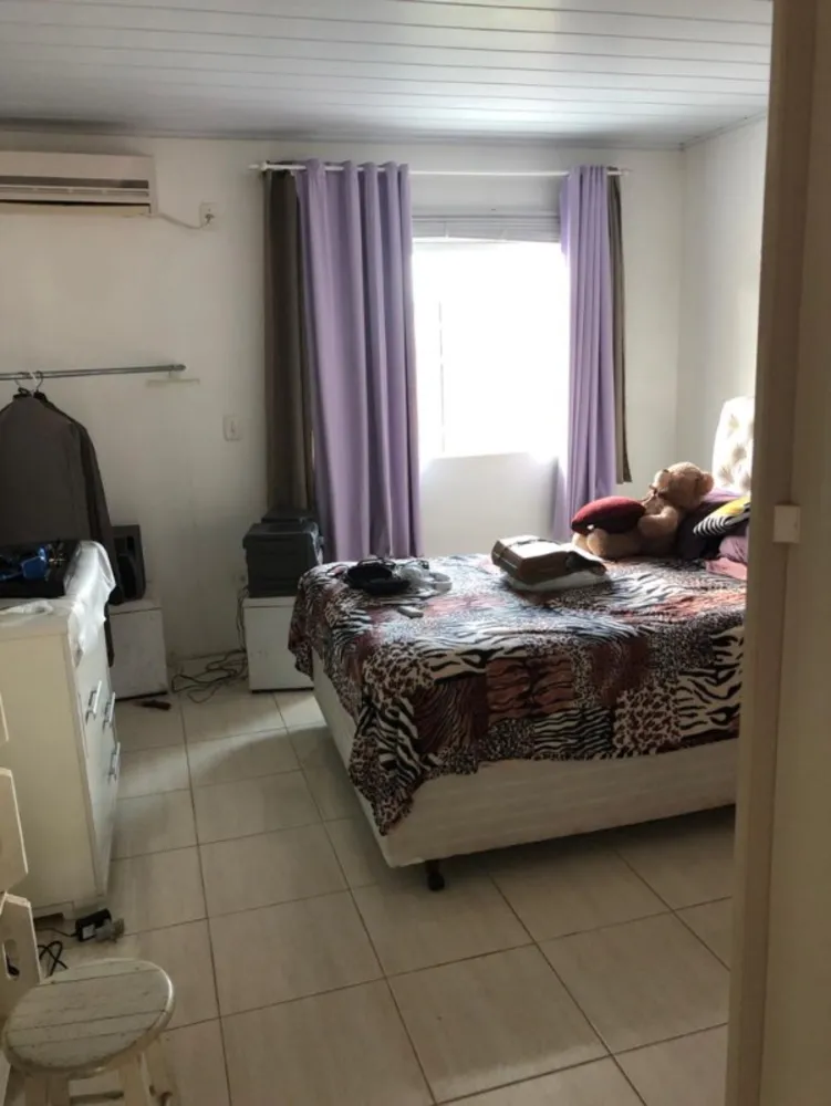 Casa, 3 quartos, 228 m² - Foto 3