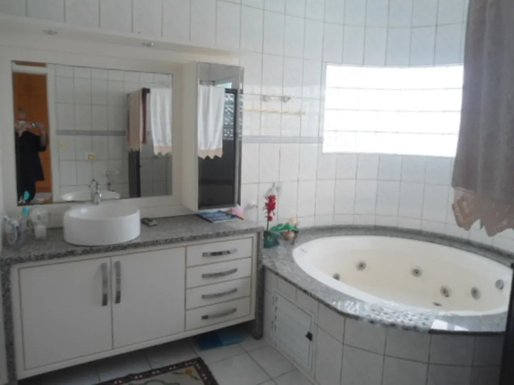 Casa, 3 quartos, 270 m² - Foto 3