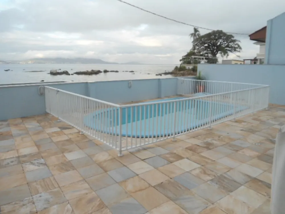 Casa, 3 quartos, 270 m² - Foto 1