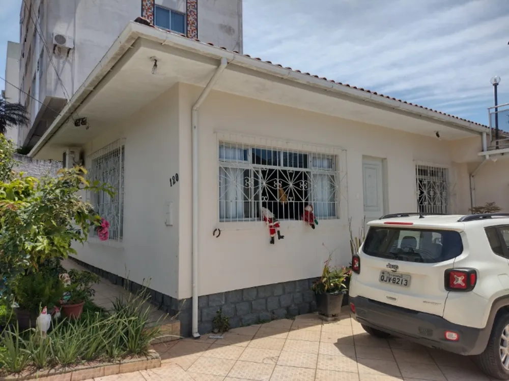 Casa, 3 quartos, 156 m² - Foto 1