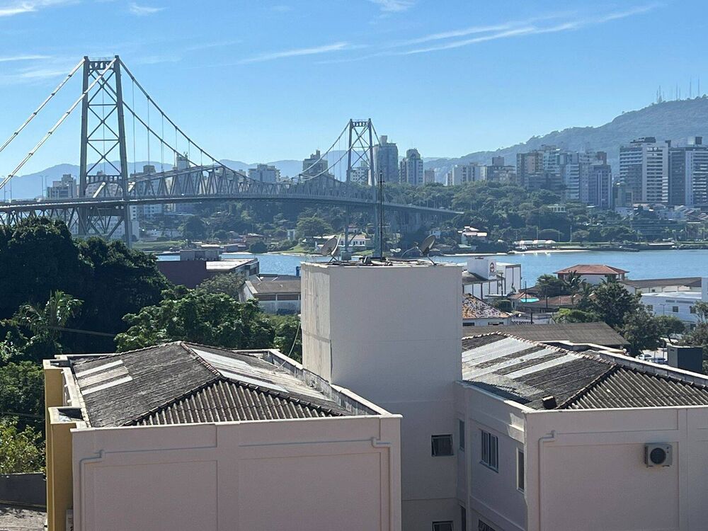 Casa, 4 quartos, 360 m² - Foto 1