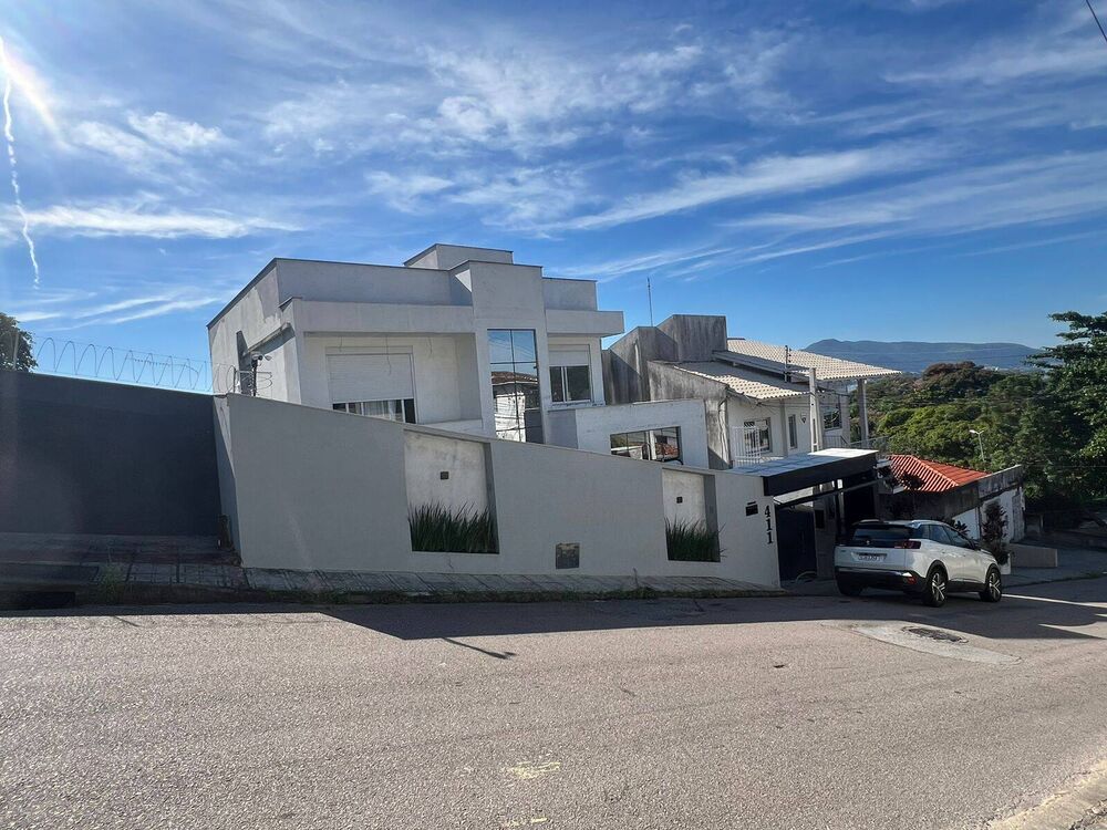 Casa, 4 quartos, 360 m² - Foto 2
