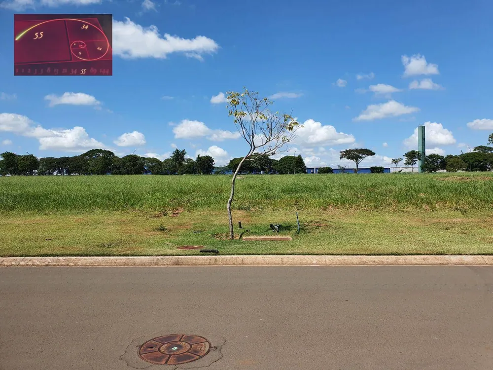 Loteamento e Condomínio, 822 m² - Foto 2