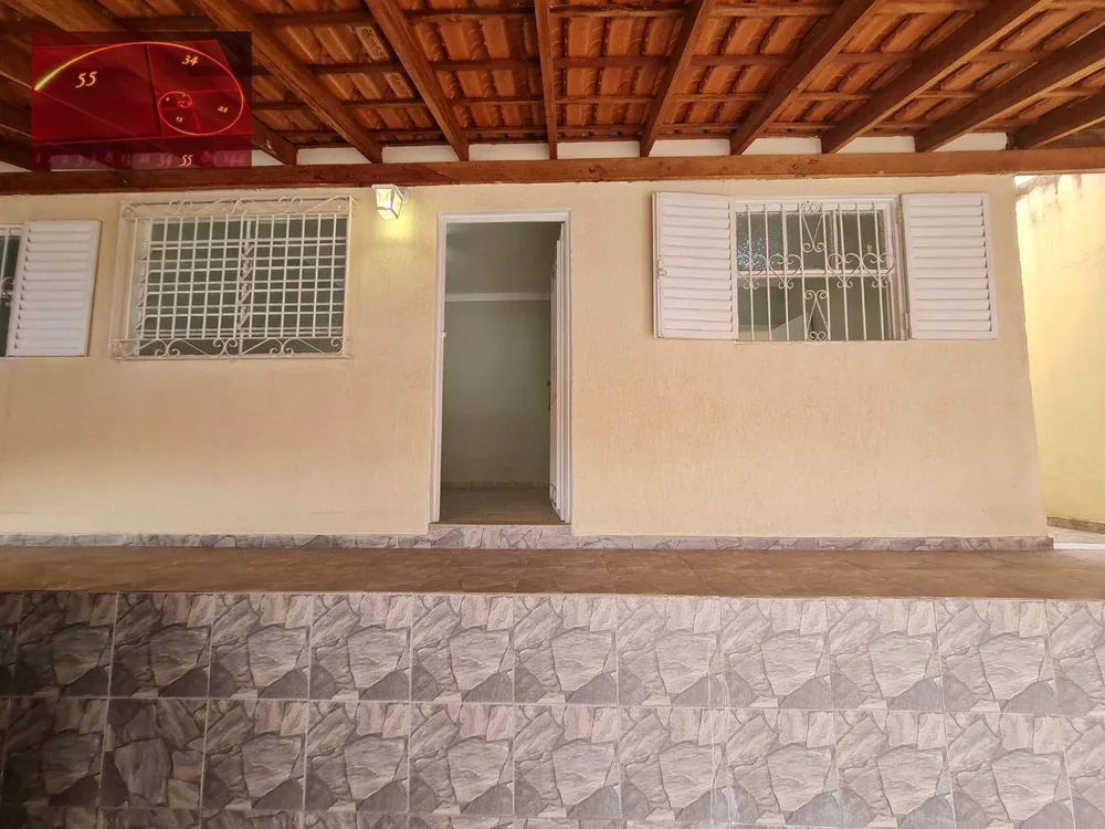 Casa, 3 quartos, 64 m² - Foto 2