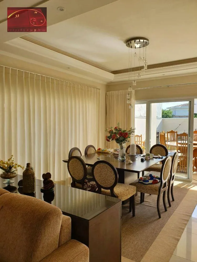 Casa, 3 quartos, 290 m² - Foto 4