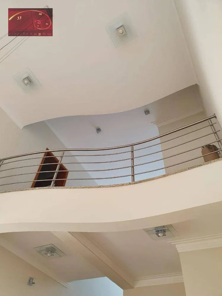 Casa, 3 quartos, 290 m² - Foto 3