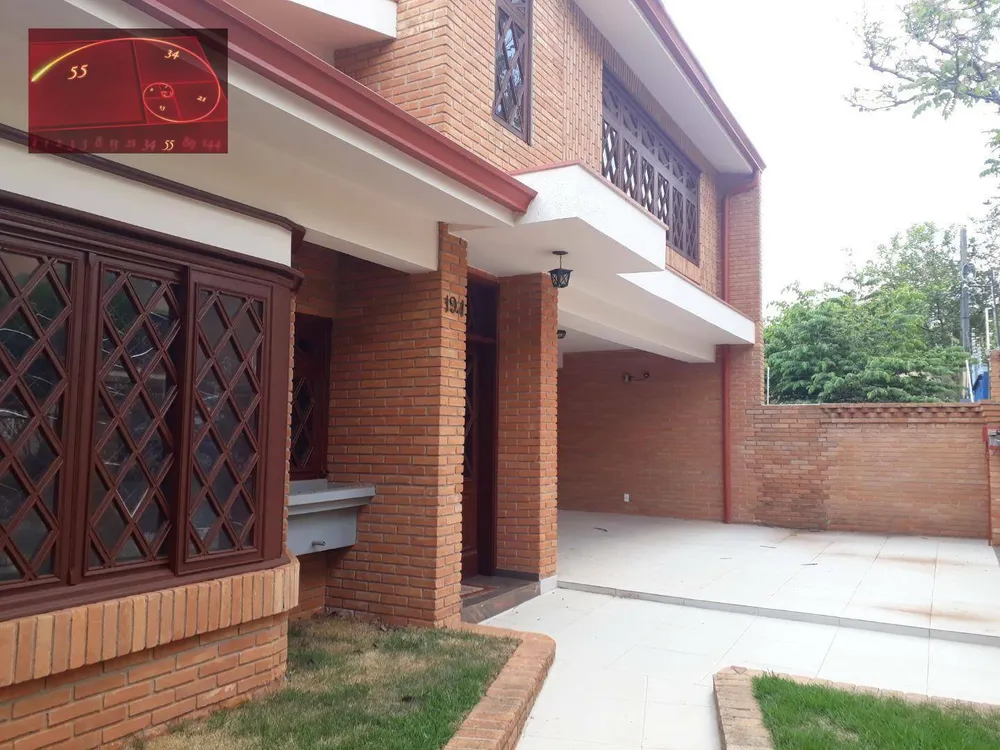 Casa, 4 quartos, 326 m² - Foto 1
