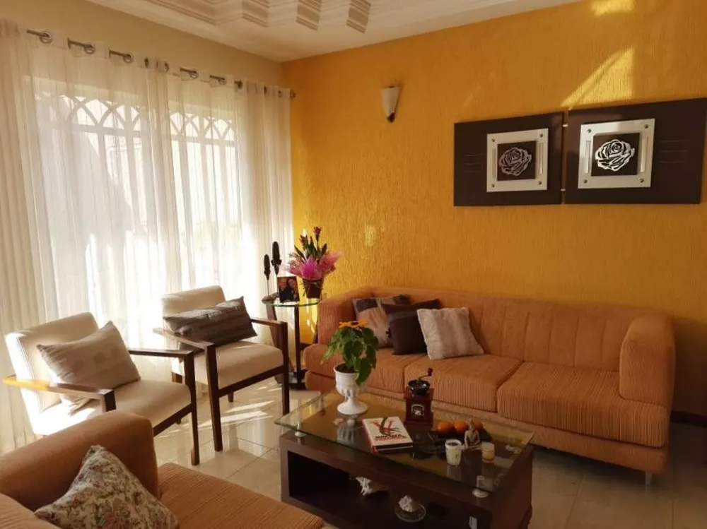 Casa, 3 quartos, 279 m² - Foto 3