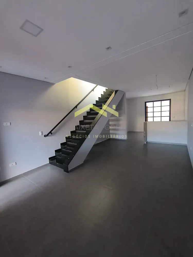 Casa, 3 quartos, 180 m² - Foto 3