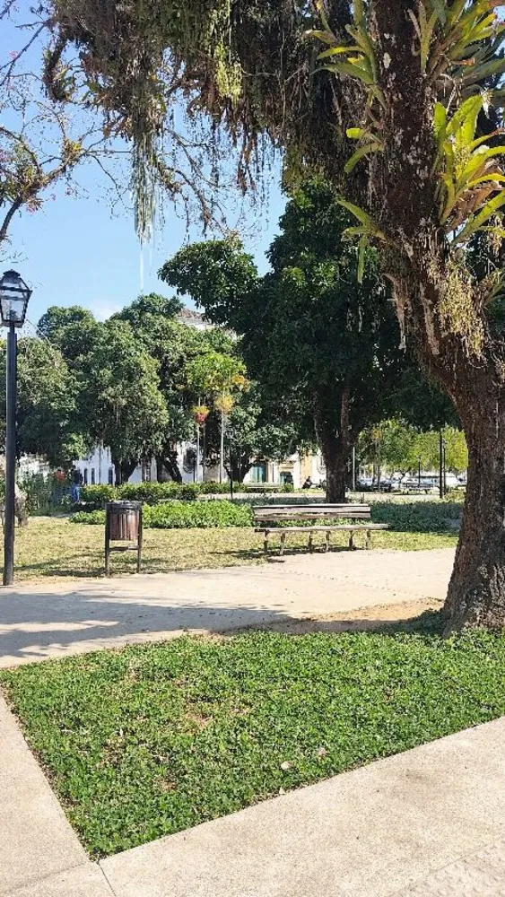 Casa, 5 quartos, 348 m² - Foto 1