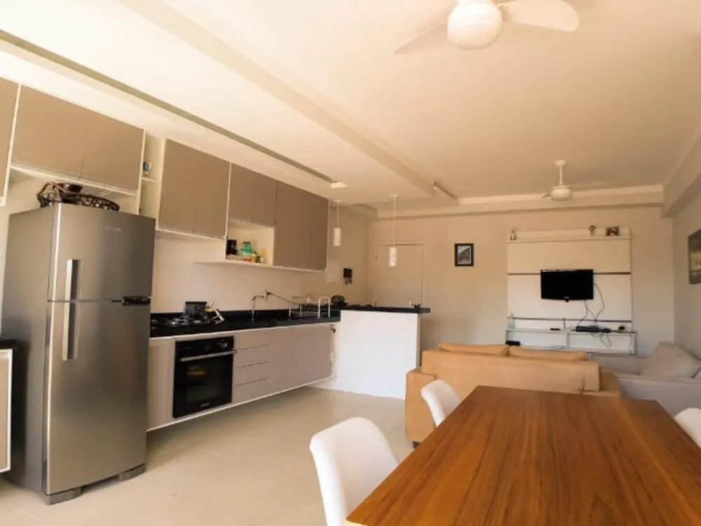 Apartamento, 3 quartos, 75 m² - Foto 2