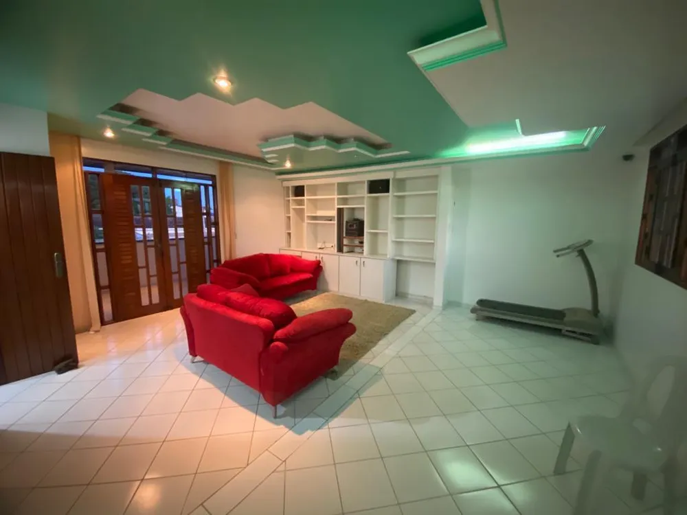 Casa, 4 quartos, 335 m² - Foto 9