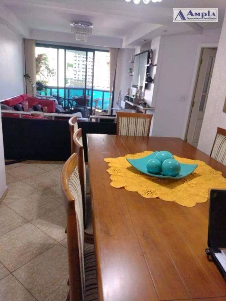 Apartamento à venda com 3 quartos, 105m² - Foto 2