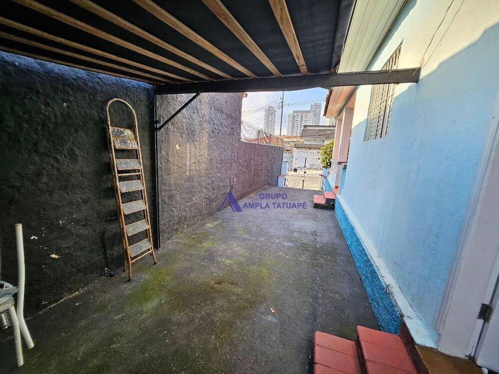 Casa à venda com 3 quartos, 305m² - Foto 2